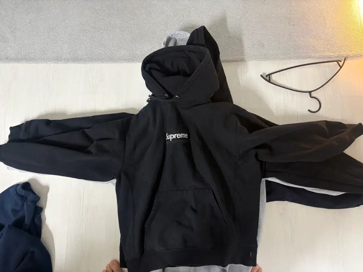 thumbnail-0